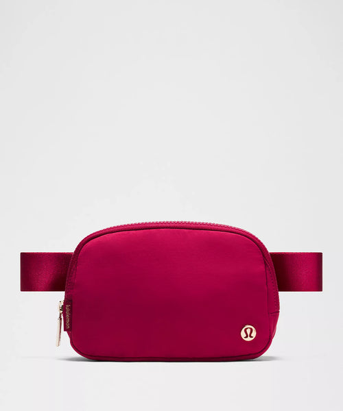 Lululemon Everywhere Belt Bag  - Berry Rumble
