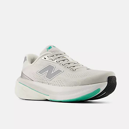 New Balance 860v15 Women's